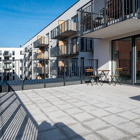 Center - Parking & Terrace - By Rentujemy *